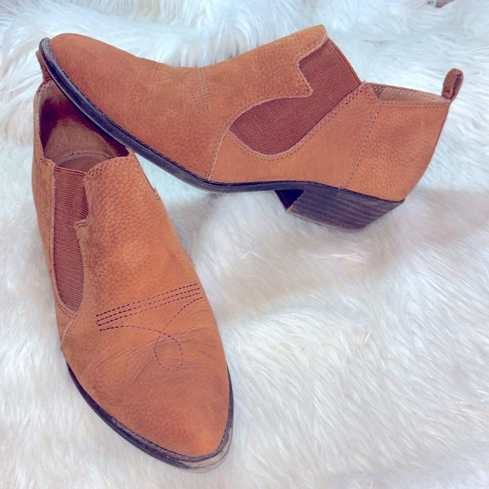 Lucky Brand Cognac Western Cowgirl Ankle Boots Booties Women’s Size 8.5